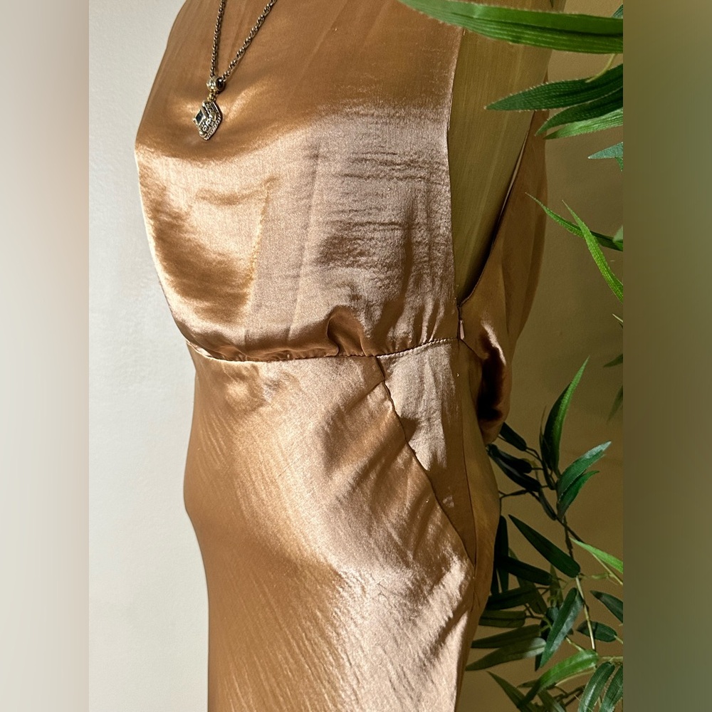 SOLD ALREADY 🛑 ASOS GOLD DRESS ZS 8 US - Picture 2 of 9